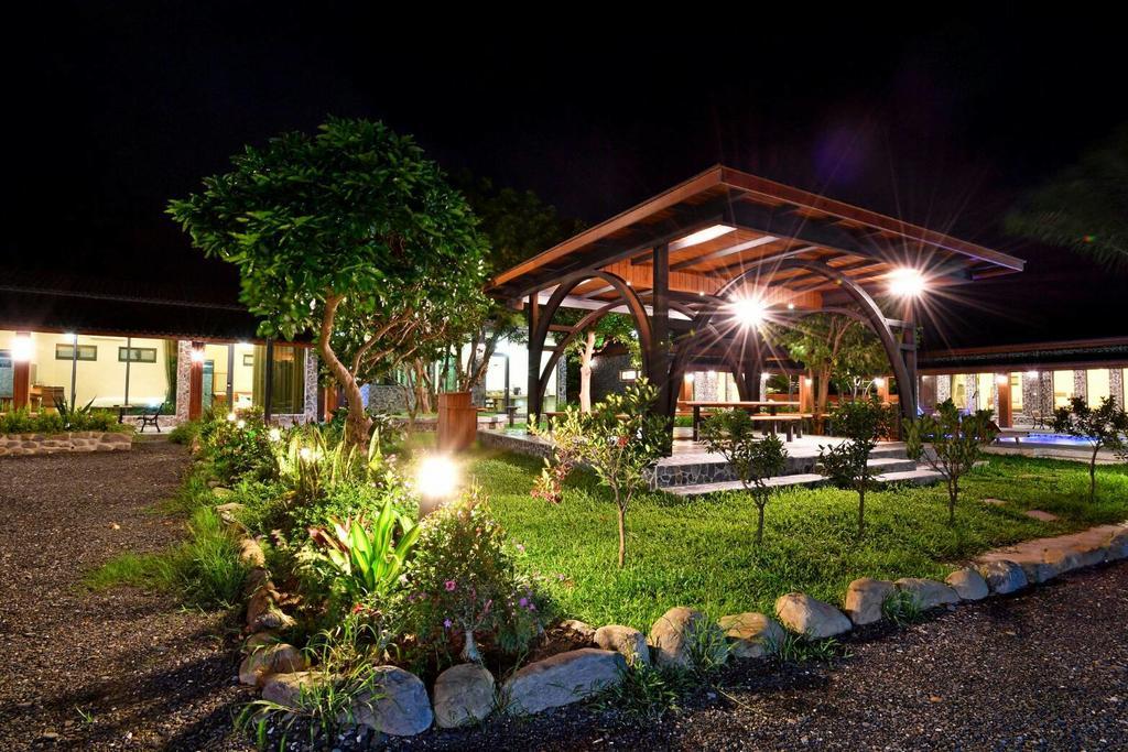 Kenting Four Season Villa Hằng Xuân Cổ Trấn Ngoại thất bức ảnh